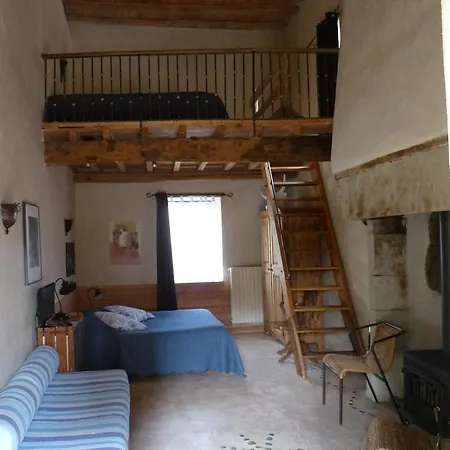Le Vieux Velo Bed & Breakfast *