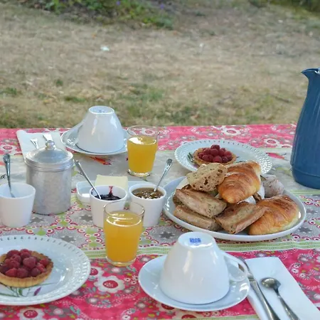 Le Vieux Velo Bed & Breakfast *